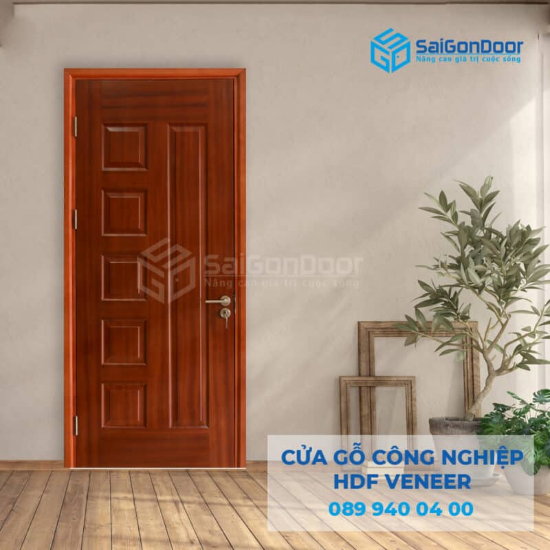 Cua go HDF veneer 6B xoan dao 2 e1621828656807