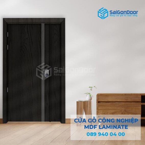 Công ty thi công lắp đặt cửa gỗ công nghiệp 2 cánh