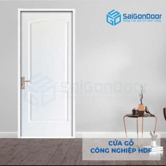 THI CÔNG CỬA GỖ CAO CẤP TẠI QUẬN 7