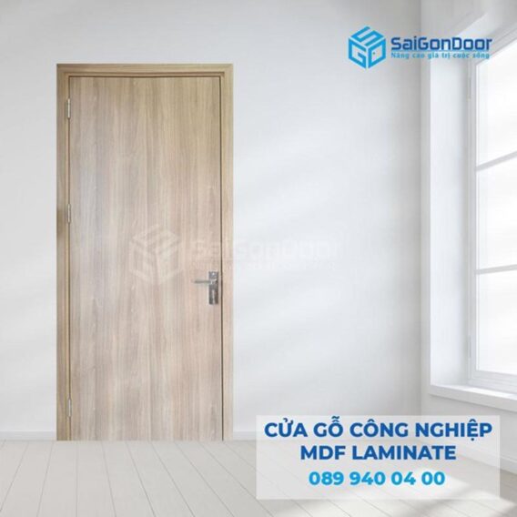 THI CÔNG CỬA GỖ KHÁCH SẠN TẠI QUẬN 7