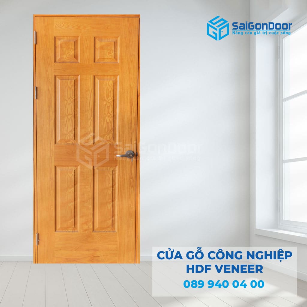 Vì sao cần sơn lại cửa gỗ công nghiệp