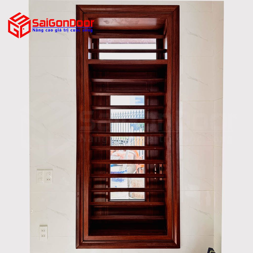 SaiGonDoor - Địa chỉ lắp đặt cửa thép giả vân gỗ Quận 2 TPHCM uy tín